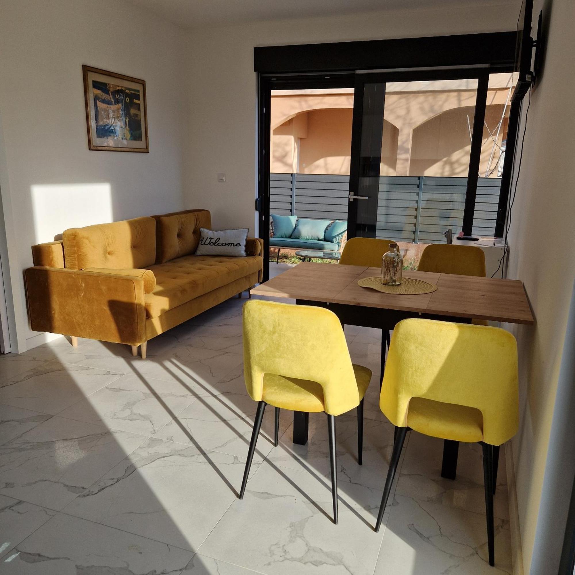 Apartmani Relaxsea Privlaka  Exterior photo